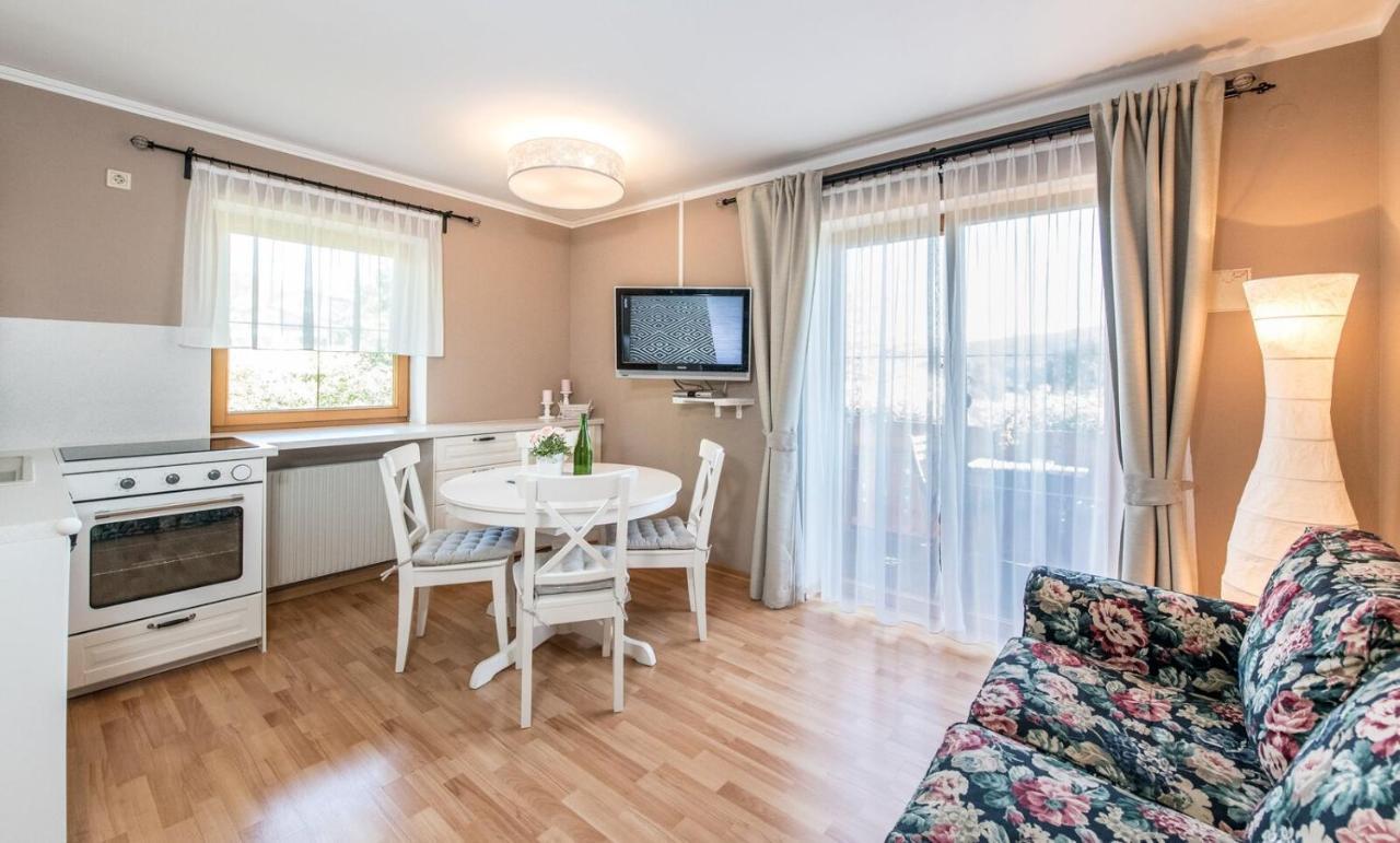 Appartements Allmaier Pörtschach am Wörthersee Екстериор снимка